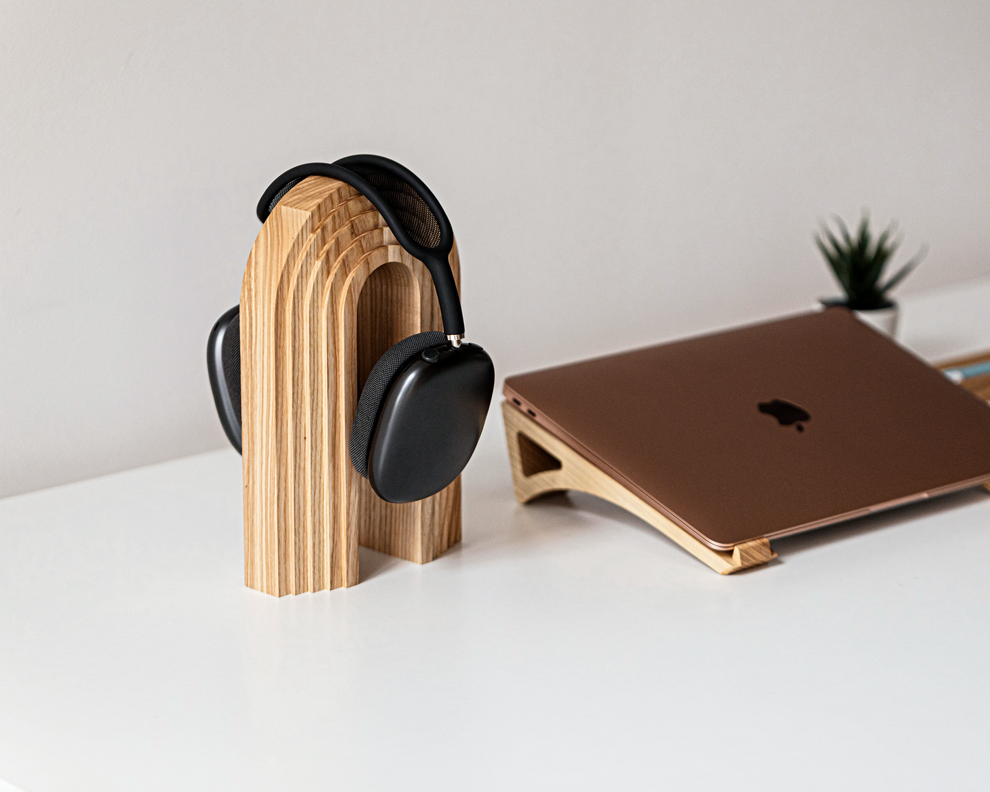 Houten rustpunt - Designhouder